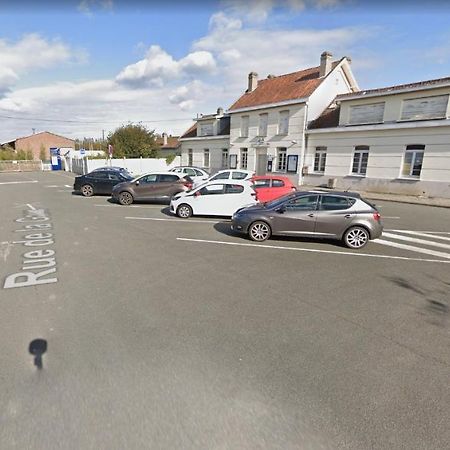 Hotel - Restaurant "Histoire De Bistrot" Isbergues Екстериор снимка